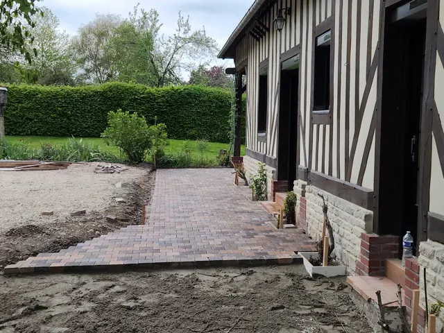 Pavage et transition avec le terrain